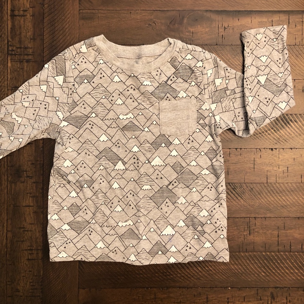 Toddler Boy’s Old Navy Long-Sleeve T-Shirt - 3T